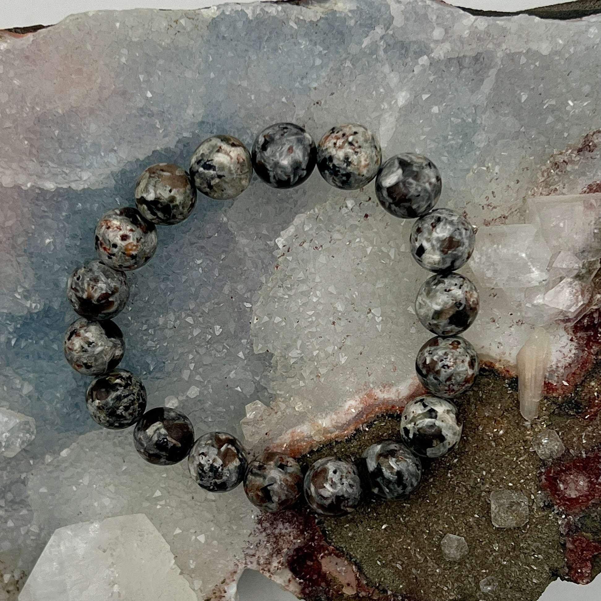 Yooperlite UV Reactive Beaded Bracelet